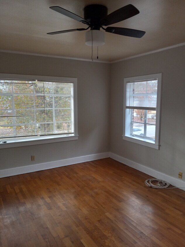 Living Room 1st View - 224 Marshall St