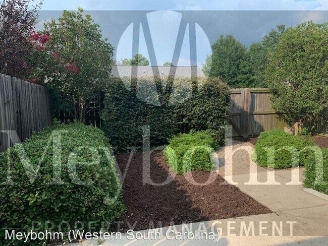 Foto del edificio - 2 br, 2 bath House - 192 Kendallwood Court