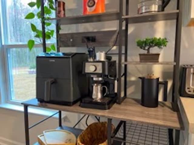 Foto del edificio - 125 E Sunrise Ln