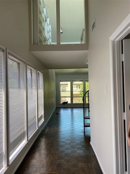 Photo - 3936 Travis St Apartment