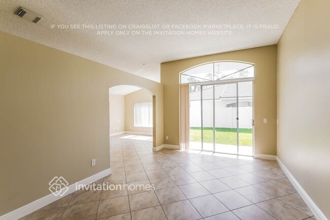 Building Photo - 2033 NW 178th Way