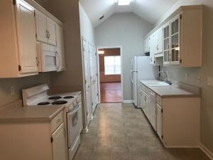 Building Photo - 5144 Saddle Cir