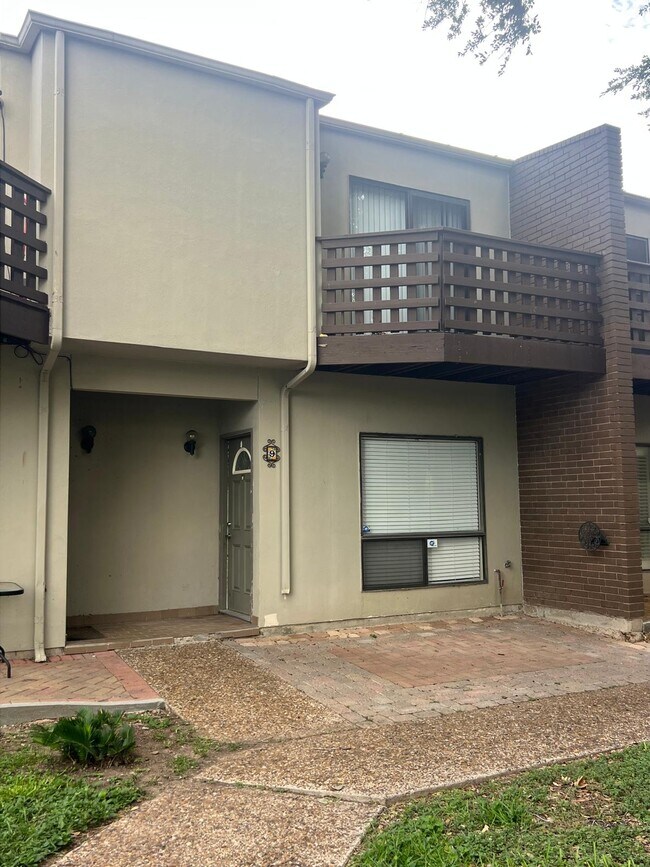 Foto del edificio - 1405 N 15th St