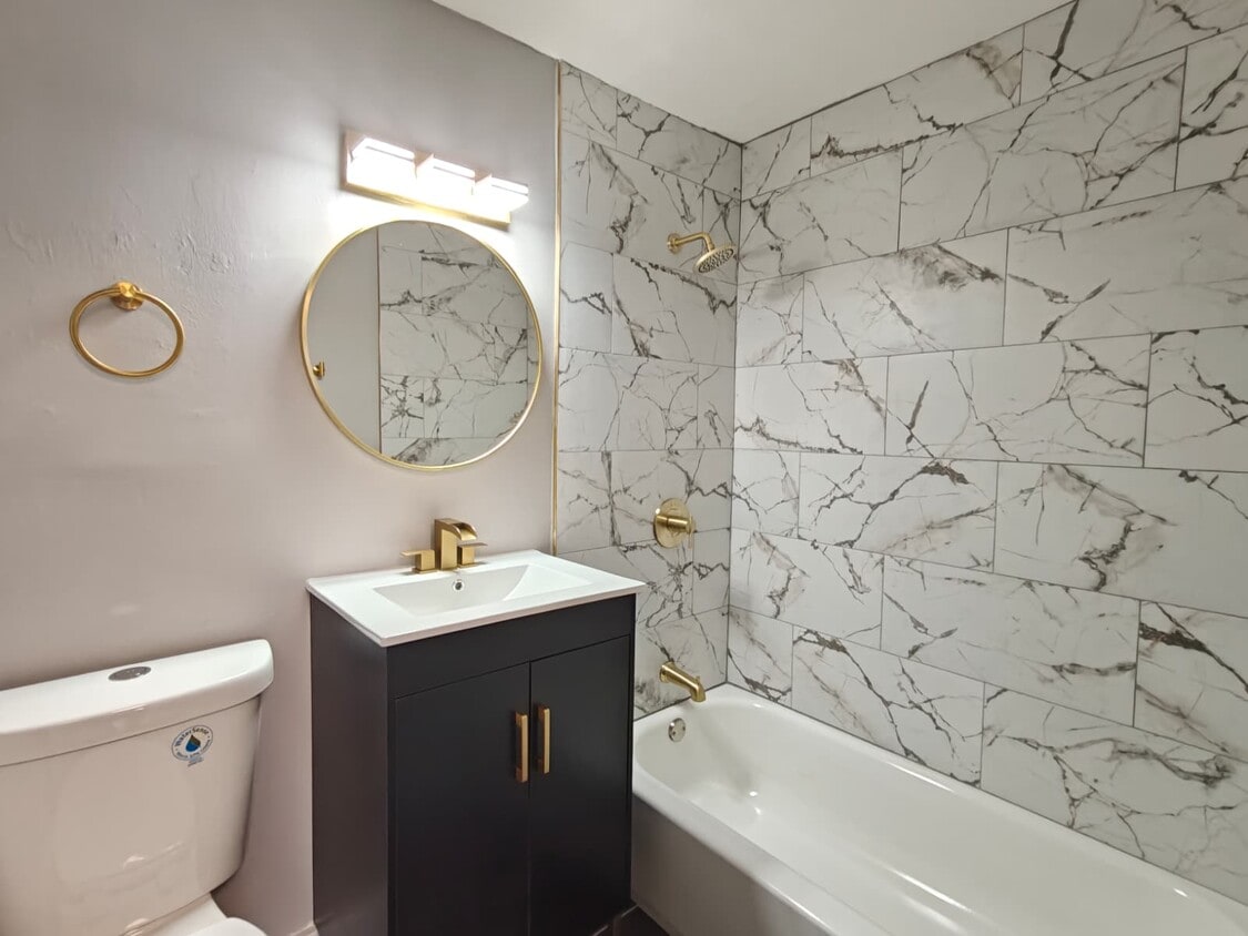 Photo - 6760 Blakemore St-A1