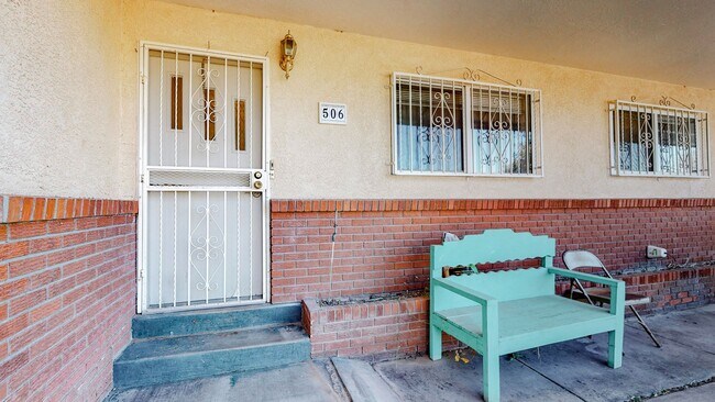 Foto del edificio - NORTH VALLEY 3 Bedroom  2 Bath
