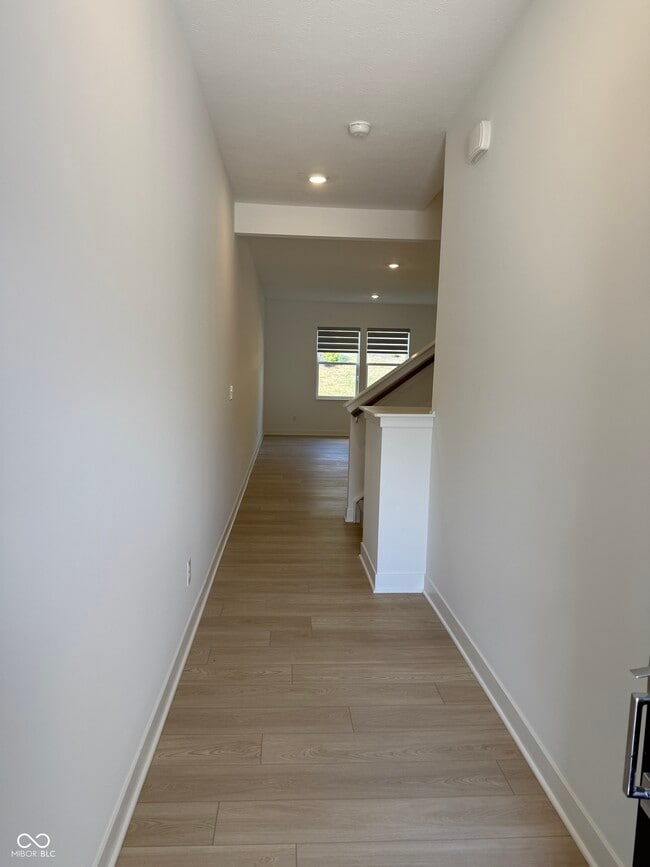 Foto del edificio - 15234 Farrington Rd