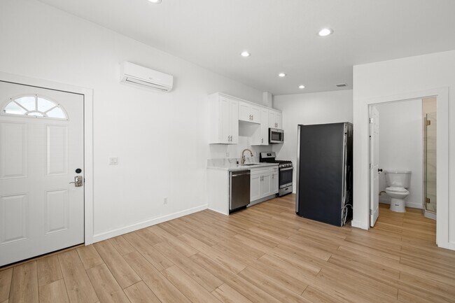 Foto del edificio - 4928 54th St