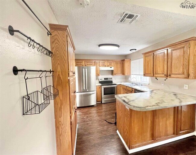 Foto del edificio - 5215 Northview Dr
