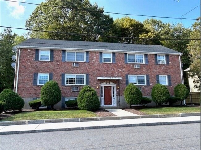 Photo - 41 Mullin Ave (Quincy, MA) Apartment