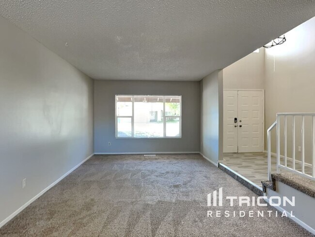 Building Photo - 4960 Spring Drive Reno NV