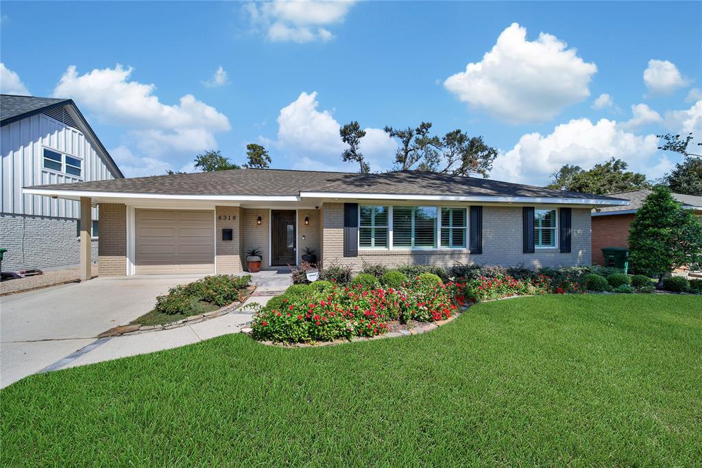 Foto principal - 6318 Woodbrook Ln