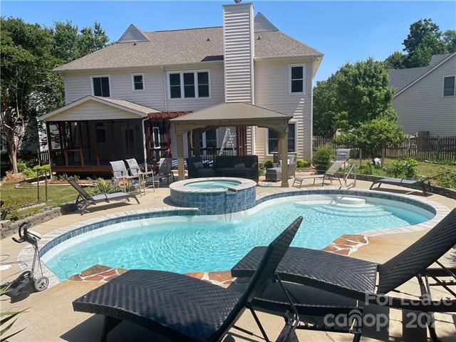 Foto del edificio - 8534 Headford Rd