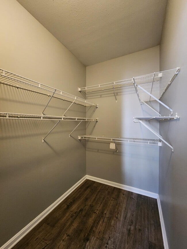 Building Photo - 11355 Aristotle Dr