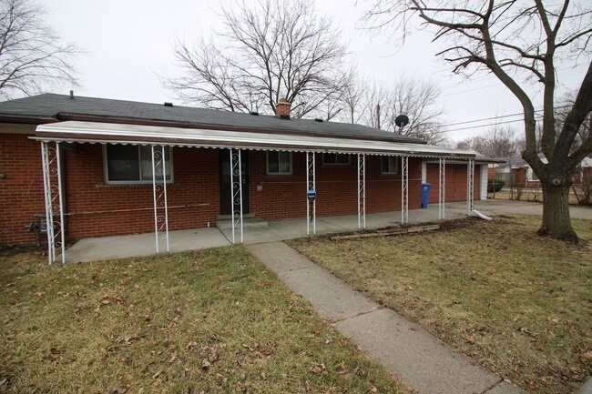 Building Photo - Cozy 3 Bedroom Ranch Home