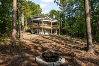 Building Photo - 183 Tibbets Dr
