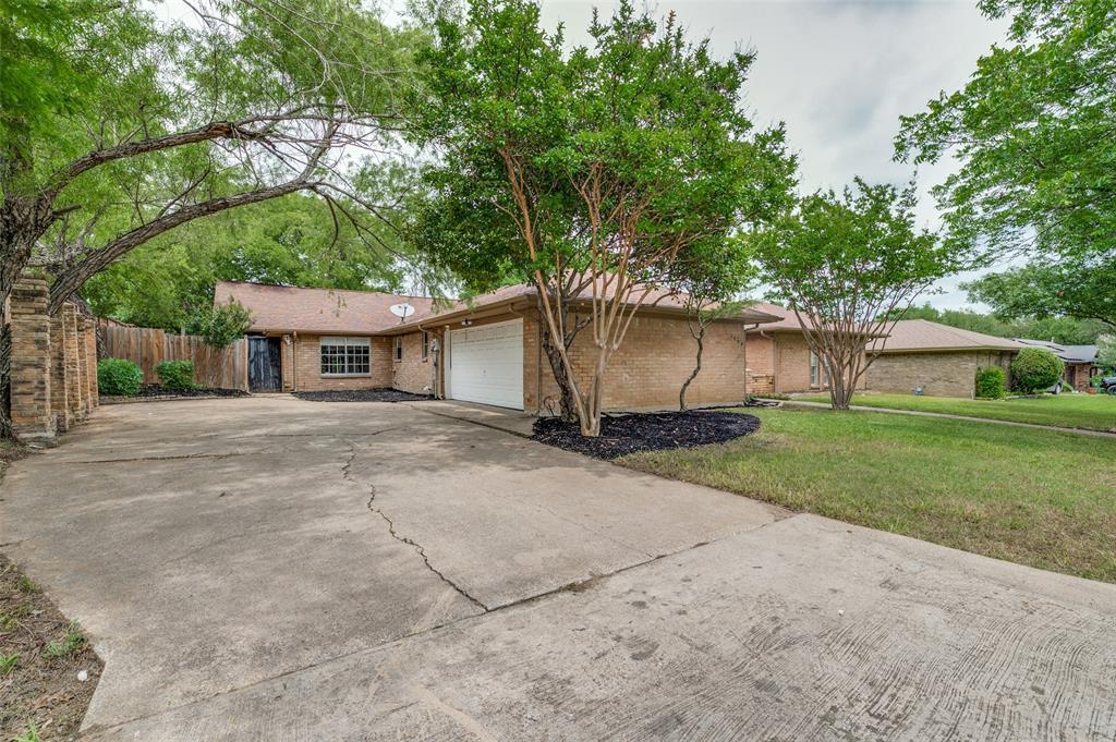 Primary Photo - 5409 Firewood Dr