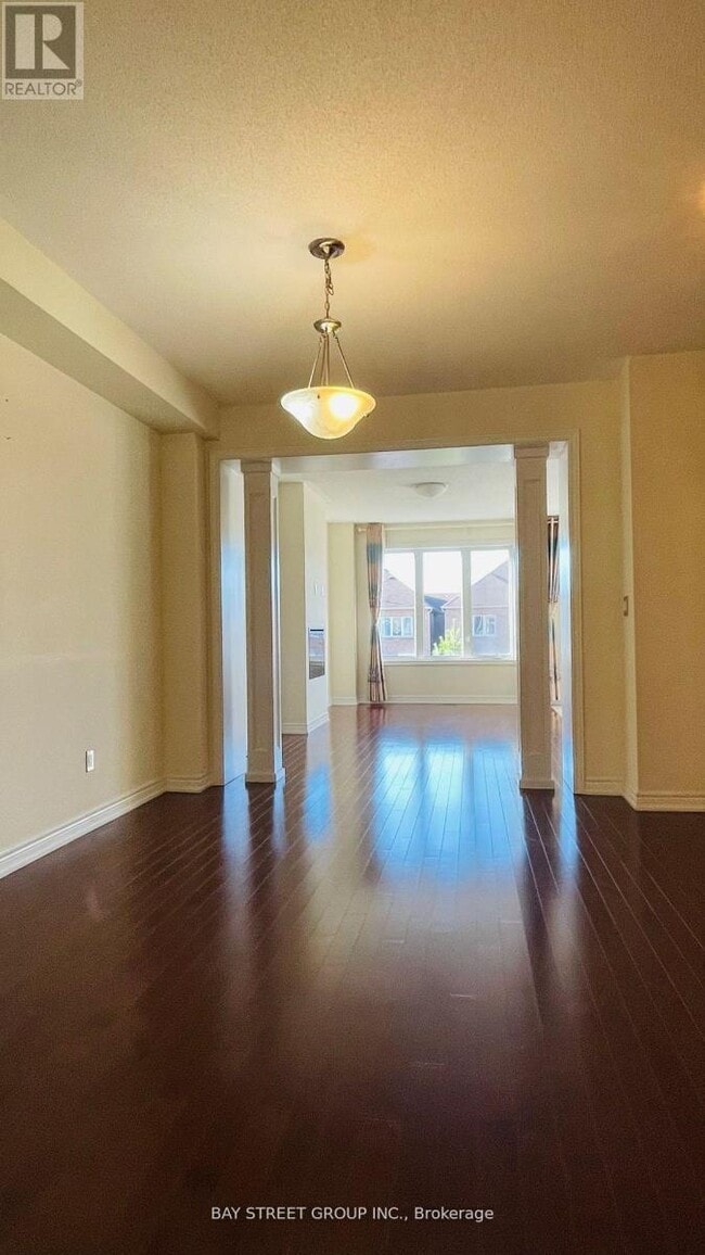 Building Photo - 47 Port Arthur Cres