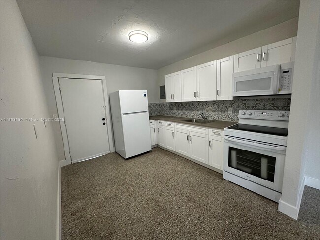 Foto del edificio - 377 NW 4th St