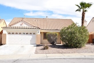 Building Photo - 606 Grande Sombrero Way