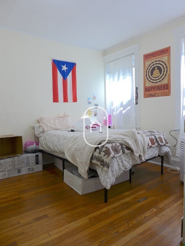 Foto del edificio - 390 Riverway
