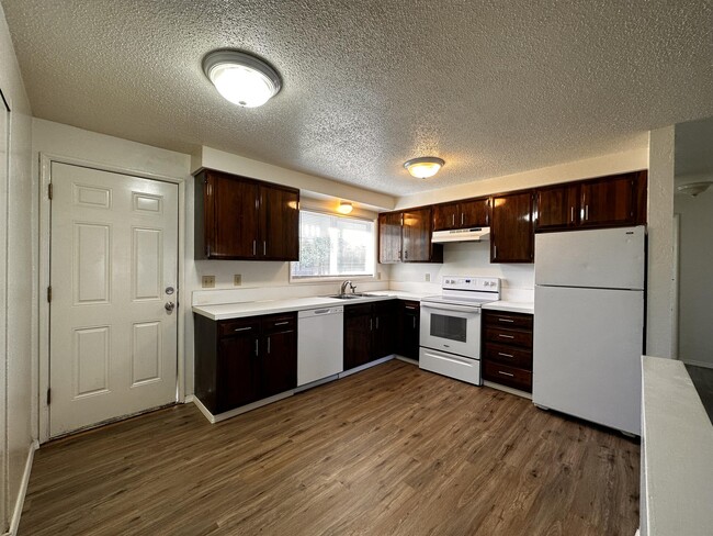 Building Photo - 1204 Onyx Ct