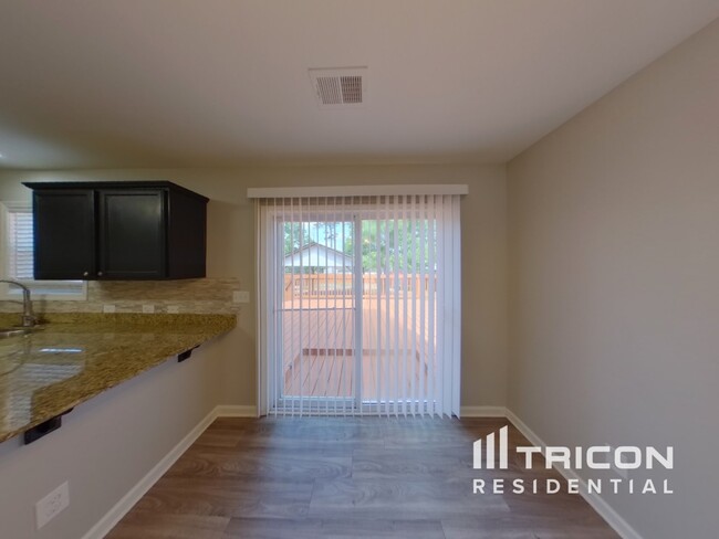 Foto del edificio - 18 Driftwood Avenue Elgin SC