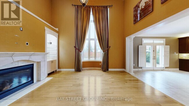 Building Photo - 2352 Delnice Dr