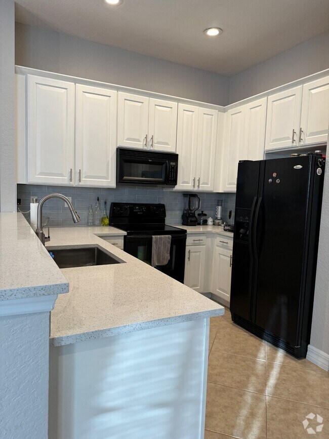 Abacoa Apartments for Rent with High Ceilings Jupiter, FL 1 Rentals