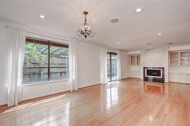 Foto del edificio - 201 Vanderpool Ln