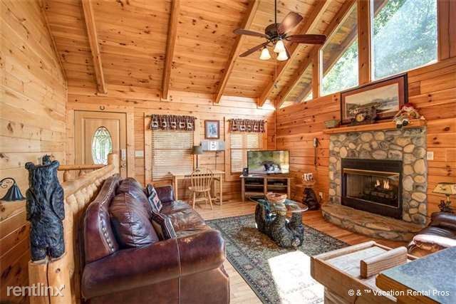 Foto principal - 989 Autumn Ridge Way