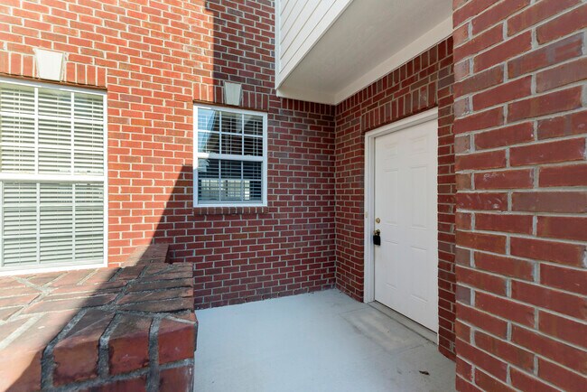 Foto del edificio - 16317 Meadowlands Ct