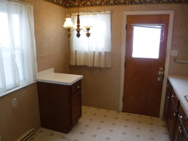 Building Photo - 1545 Atlantic St NE