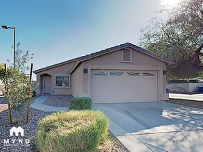 Building Photo - 24 W Ingram St