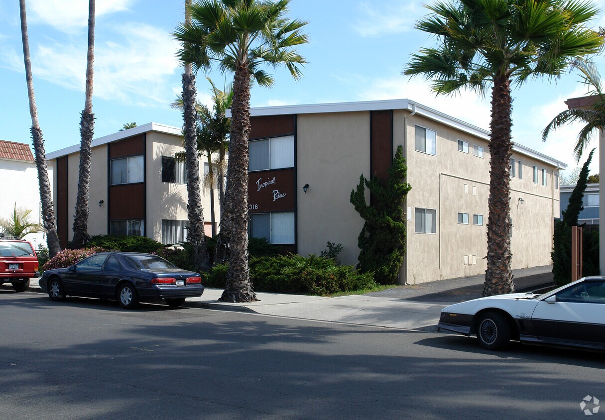 Building Photo - 316-340 Mathilda Dr