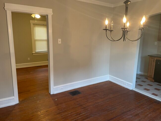 Bedroom entrance - 110 Chestnut St