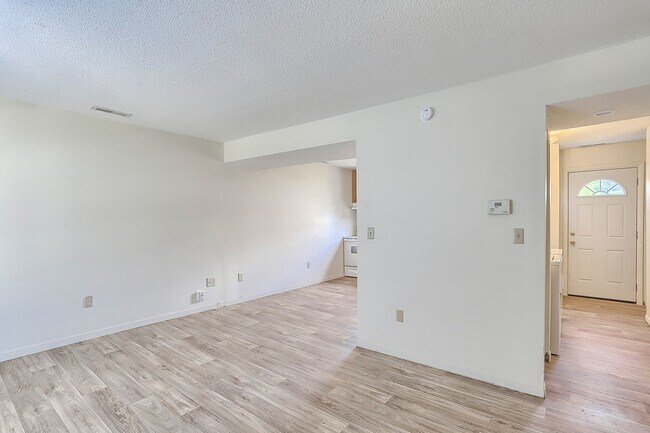 Foto del edificio - English Creek- Casa