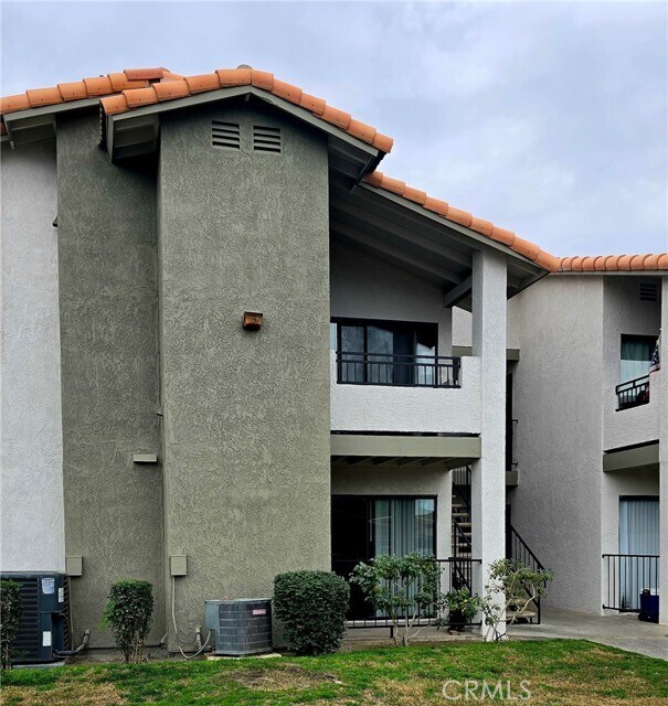 Foto del edificio - 78650 Ave 42