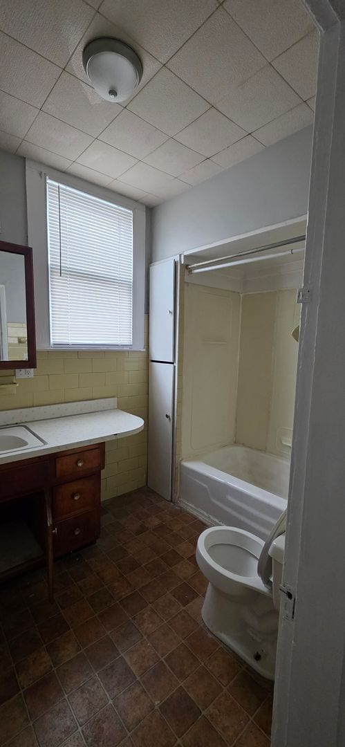 Foto del edificio - 223 E 11th St