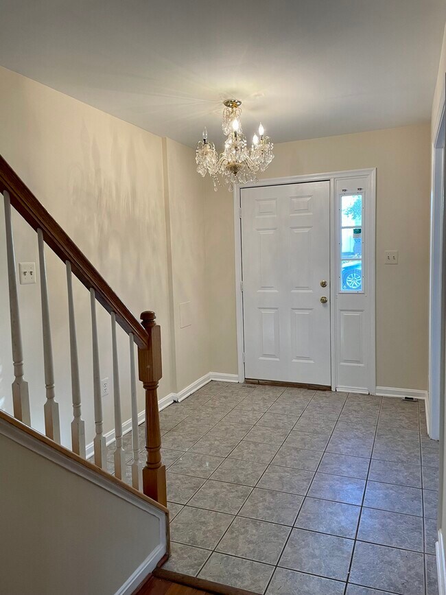 22919 Regent Ter, Sterling, VA 20166 Townhome Rentals in Sterling VA