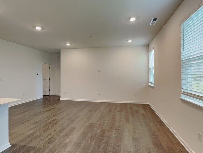 Foto del edificio - 1580 Hanover St