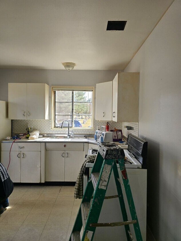 Foto del edificio - 302 E 18th St