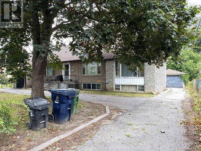 Building Photo - 9 Lamont Ave