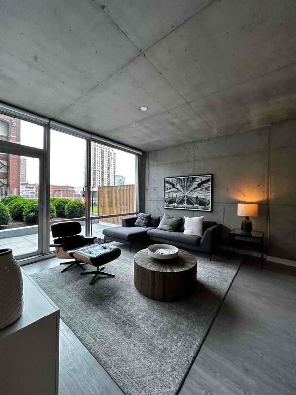 Photo - 1530 S State St (Chicago, IL)