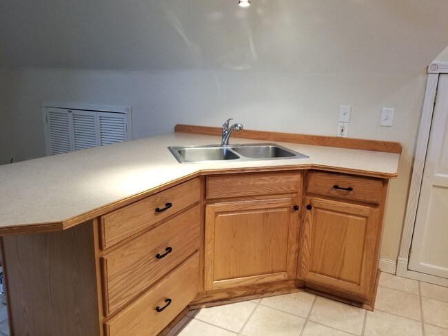 Foto del edificio - 511 Wildwood Ave