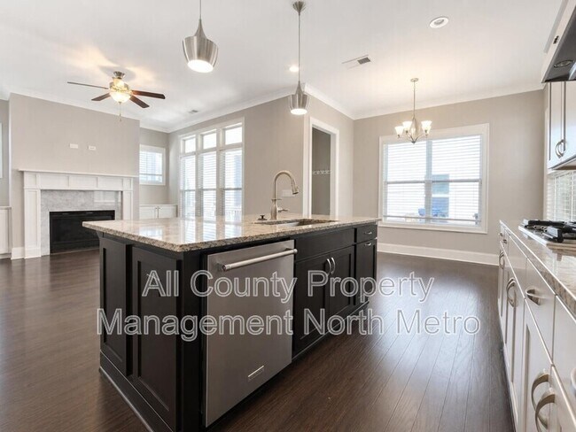 Foto del edificio - 2202 Haventree Ct