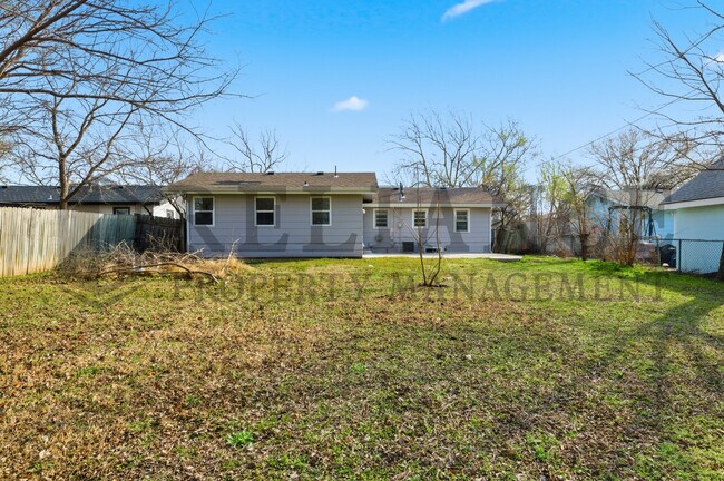 Foto del edificio - 6651 N Scottsville St