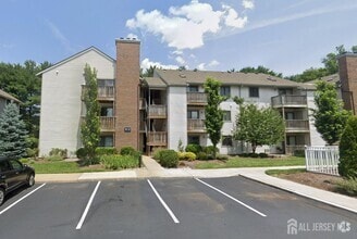 Building Photo - 1806 Ravens Crest Dr
