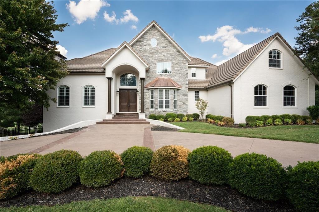 Foto principal - 73 W Champions Blvd