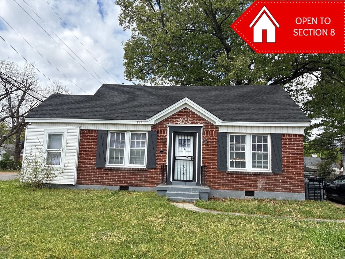 Newly Renovated Home in Hyde Park - Open To Section 8 - Newly Renovated Home in Hyde Park