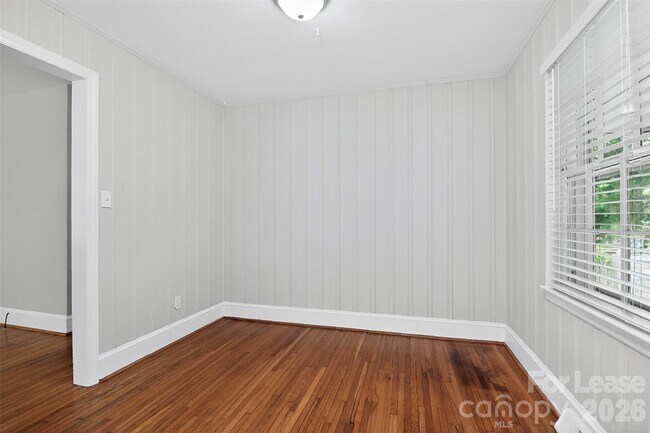 Building Photo - 2309 Lanier Ave
